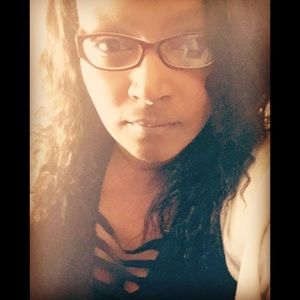 Meet your Posher, Nikol